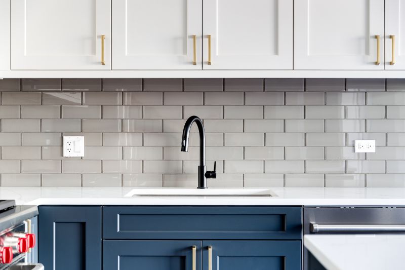 Elegant Backsplash Design